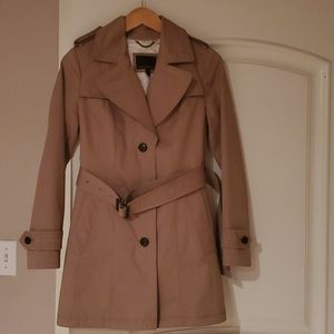 BR trench coat